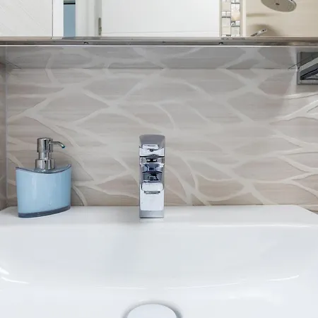 Geranios 110 * Playa de las Americas (Tenerife)