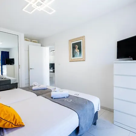 Apartman Geranios 110 *